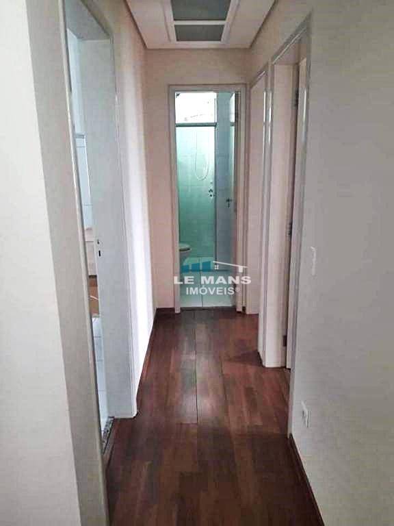 Apartamento à venda com 2 quartos, 54m² - Foto 9