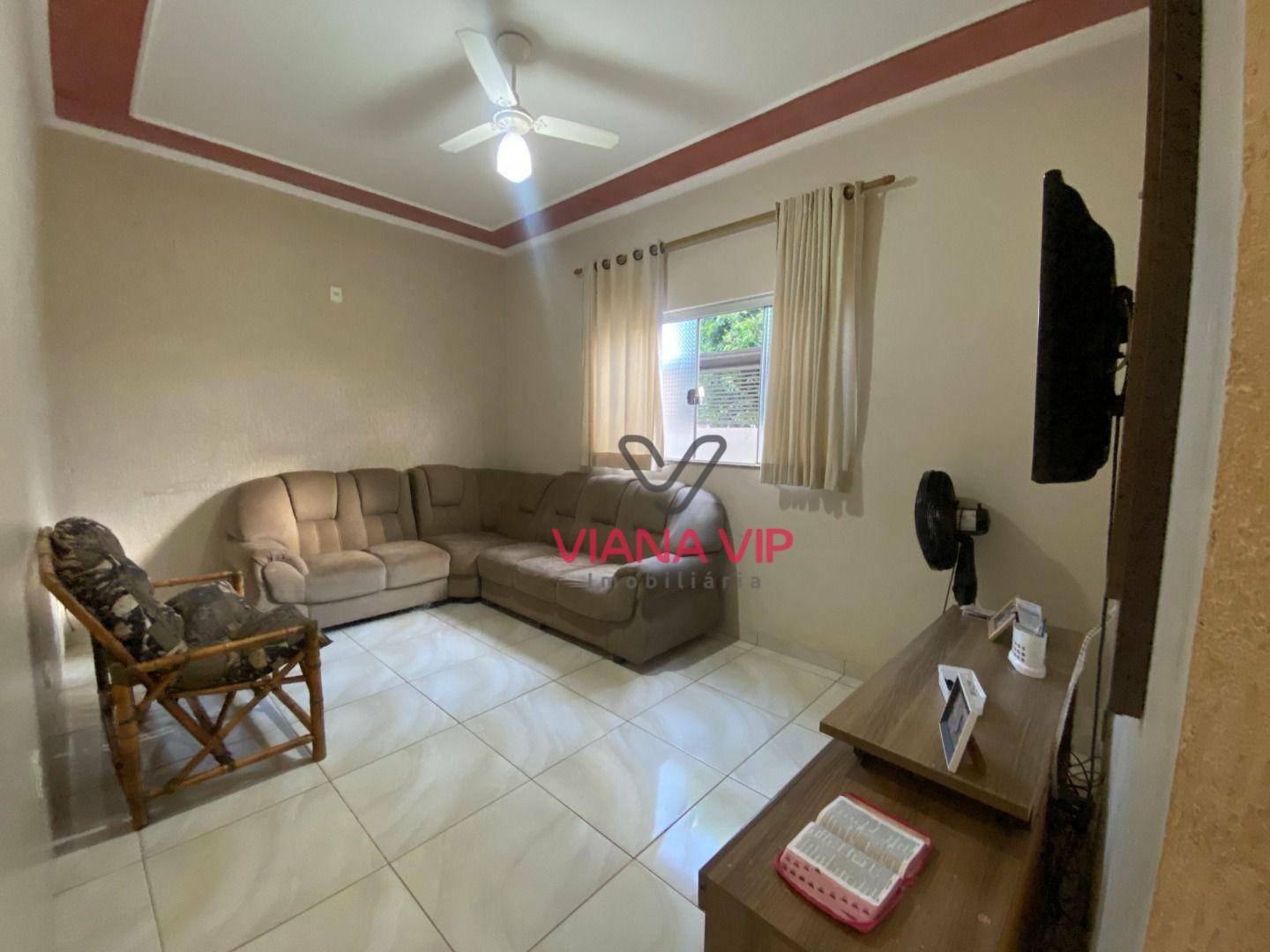 Casa à venda com 3 quartos, 250M2 - Foto 3