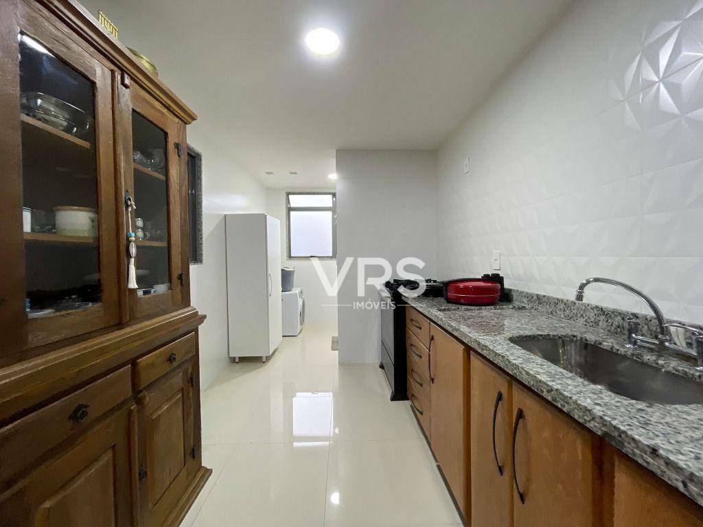 Apartamento à venda com 3 quartos, 105m² - Foto 11