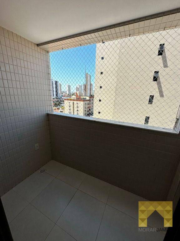 Apartamento à venda com 2 quartos, 66m² - Foto 2