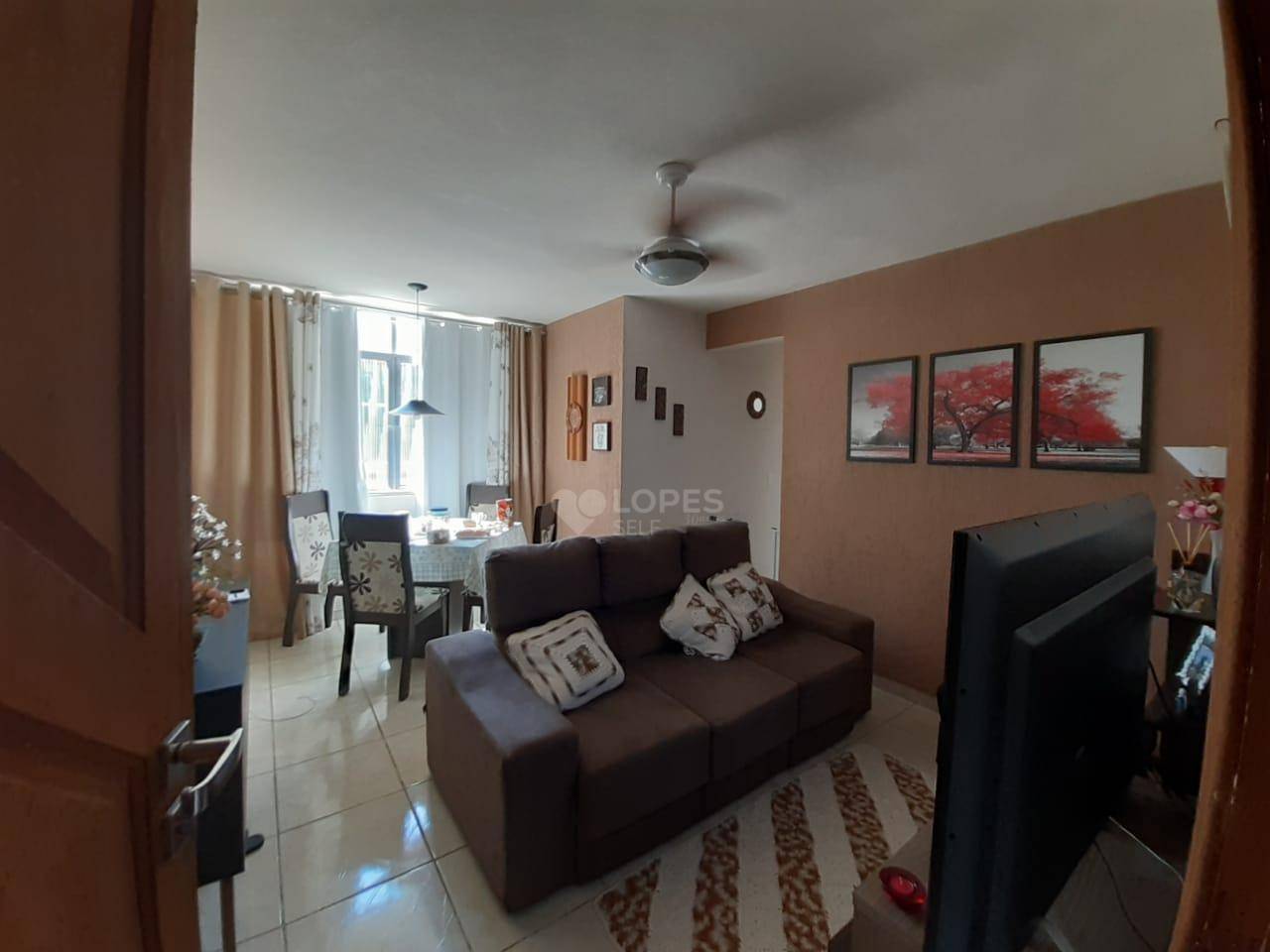 Apartamento à venda com 2 quartos, 55m² - Foto 1