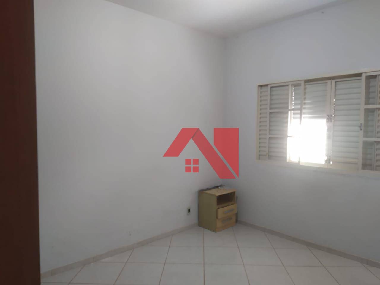 Casa à venda com 3 quartos, 186m² - Foto 8