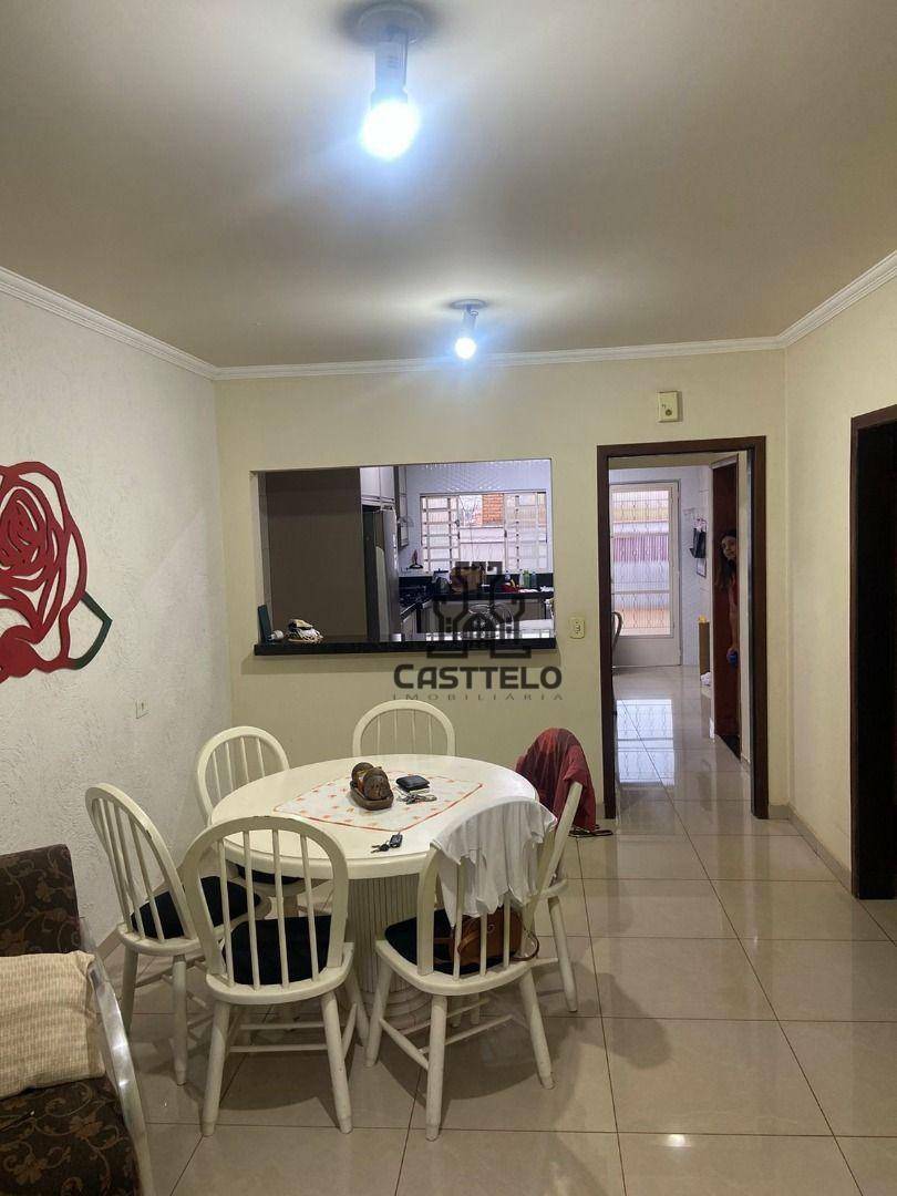 Casa à venda com 3 quartos, 178m² - Foto 3