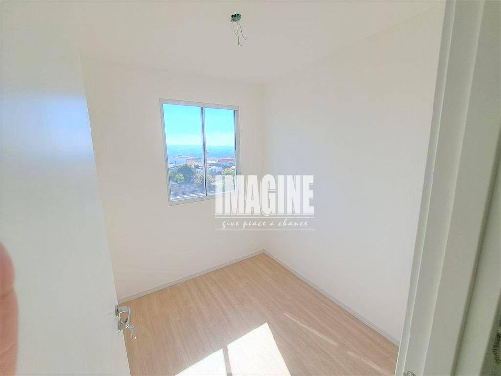 Apartamento à venda com 2 quartos, 39m² - Foto 11