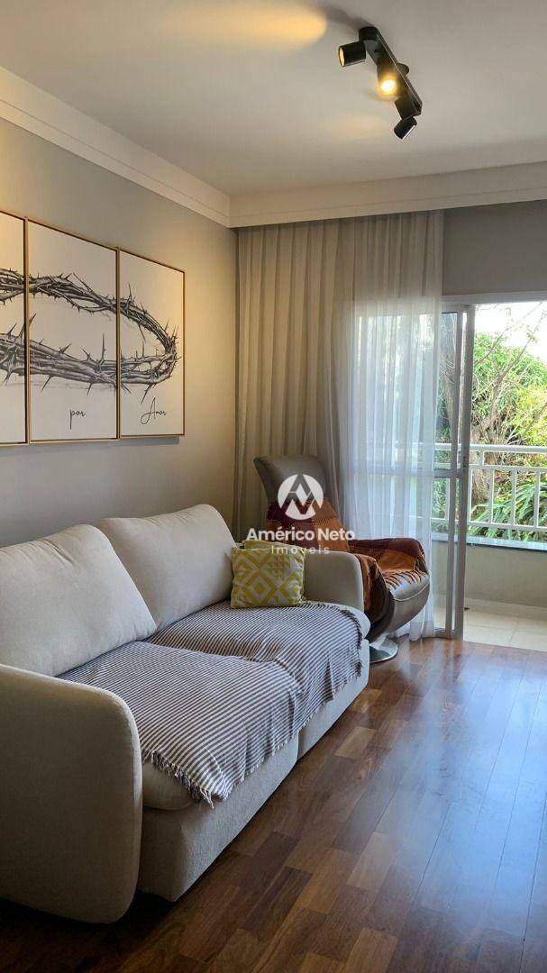 Apartamento à venda com 2 quartos, 67m² - Foto 1