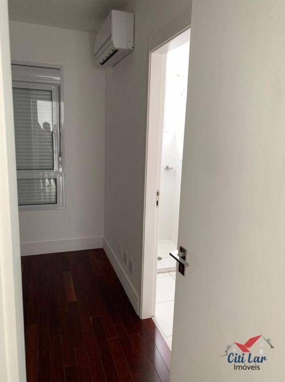 Apartamento à venda com 3 quartos, 135m² - Foto 14