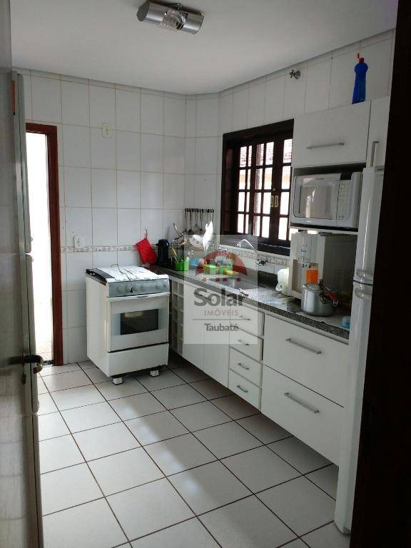 Casa de Condomínio à venda com 3 quartos, 170m² - Foto 8