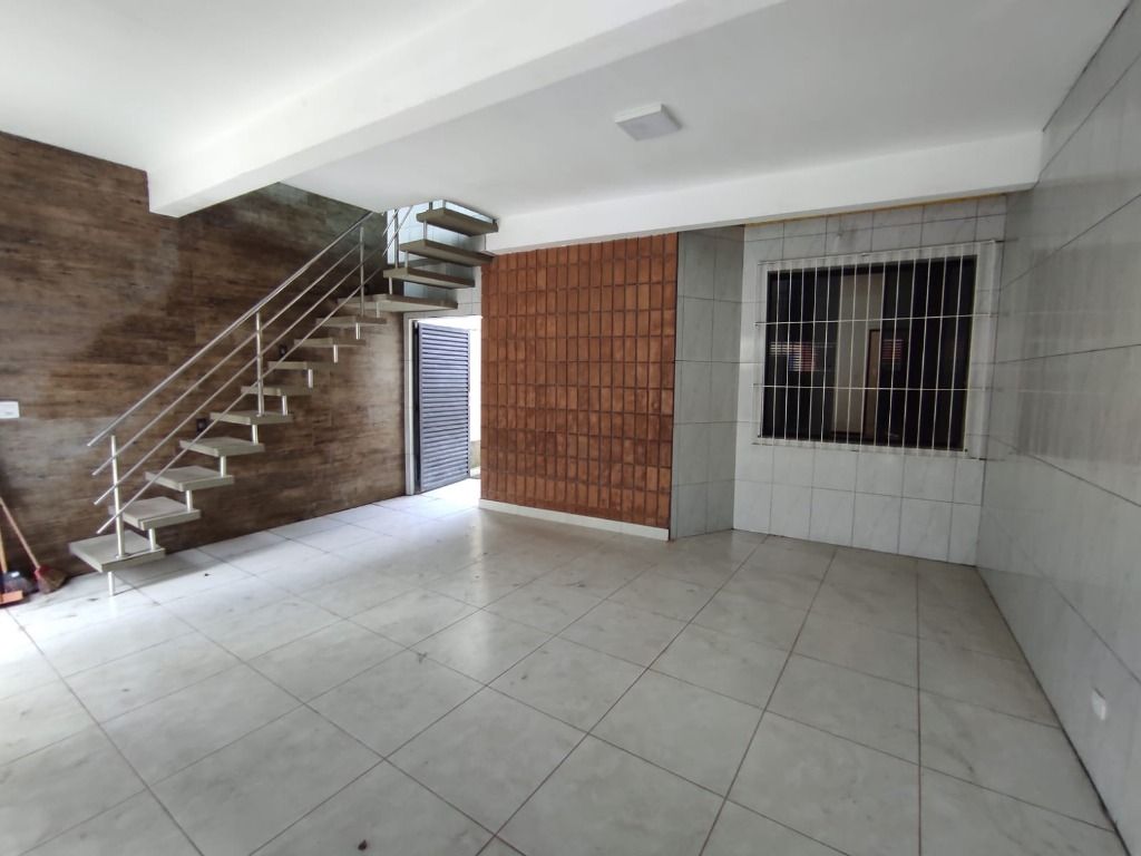 Casa à venda com 2 quartos, 150m² - Foto 12