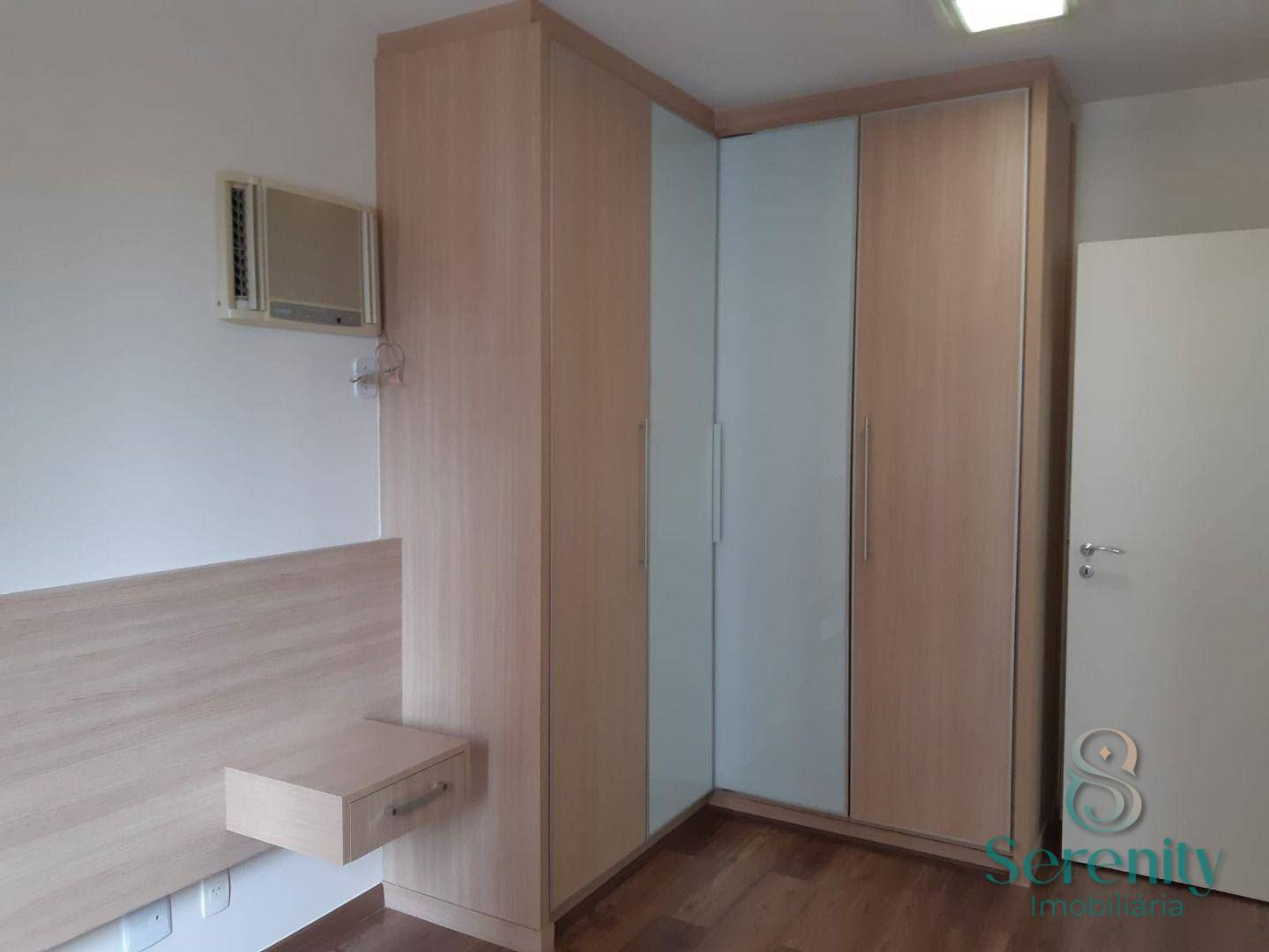 Apartamento à venda com 3 quartos, 105m² - Foto 13