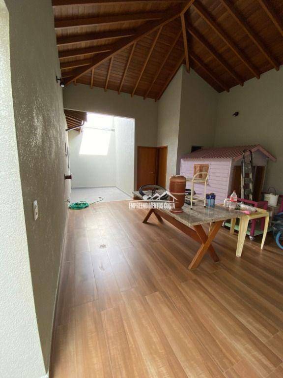 Casa à venda com 3 quartos, 180m² - Foto 23