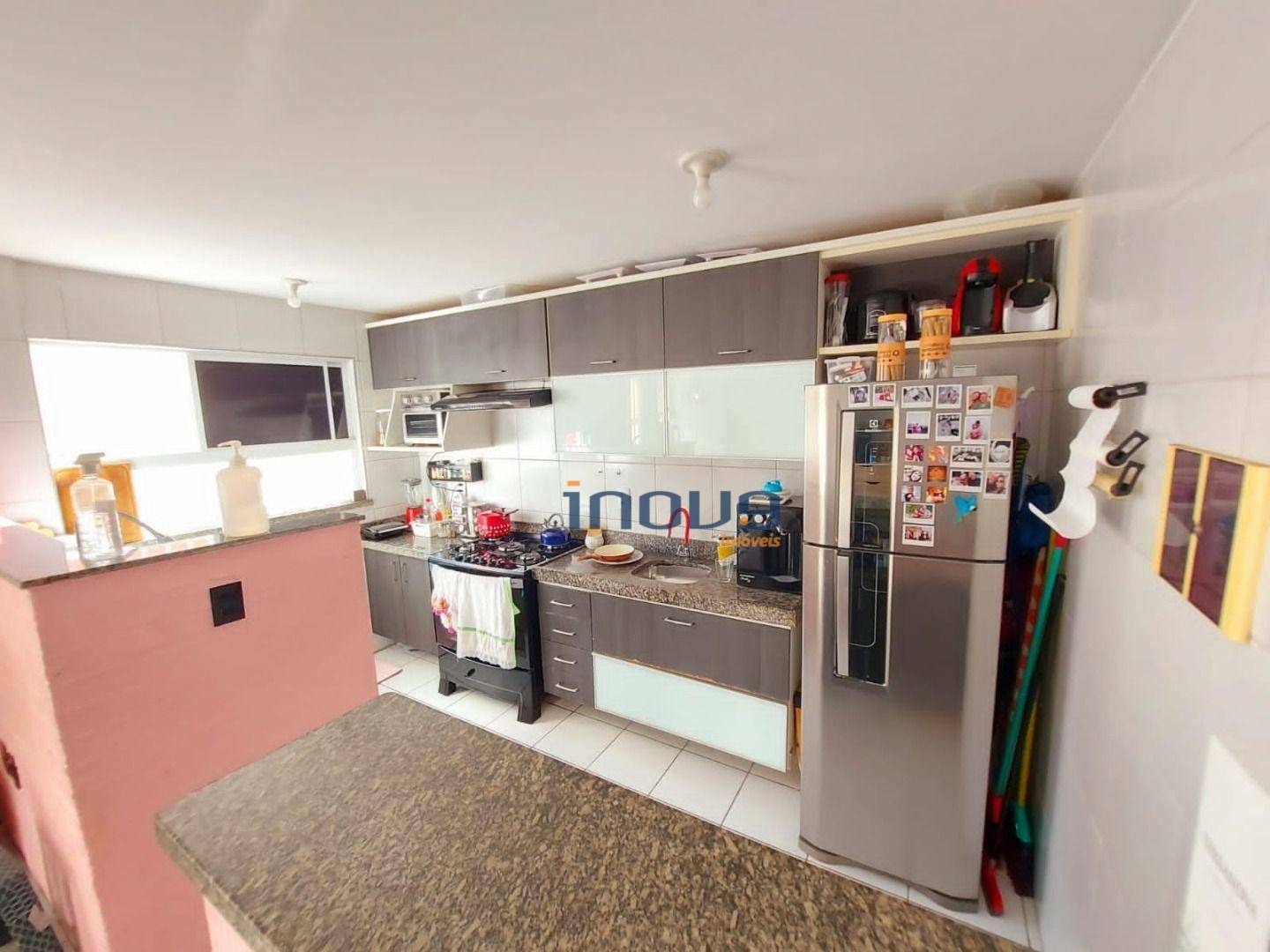 Apartamento à venda com 2 quartos, 69m² - Foto 10