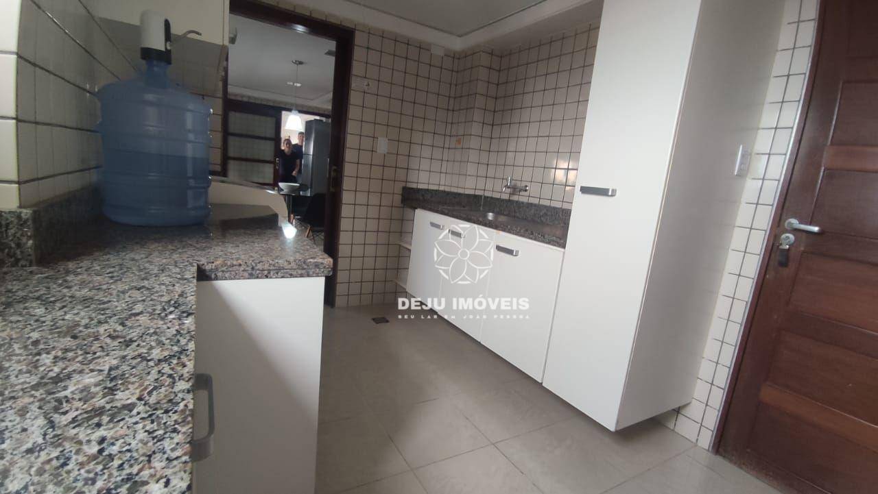 Apartamento à venda com 3 quartos, 210m² - Foto 16