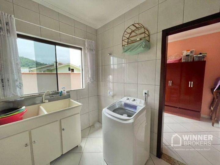 Sobrado à venda com 5 quartos, 225m² - Foto 8