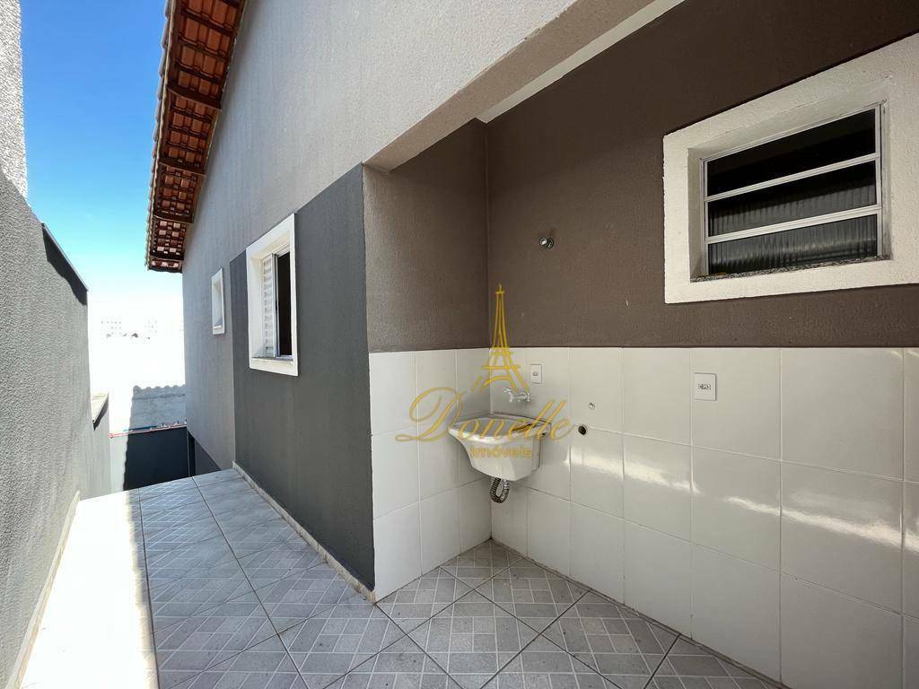 Casa à venda com 2 quartos, 70m² - Foto 30