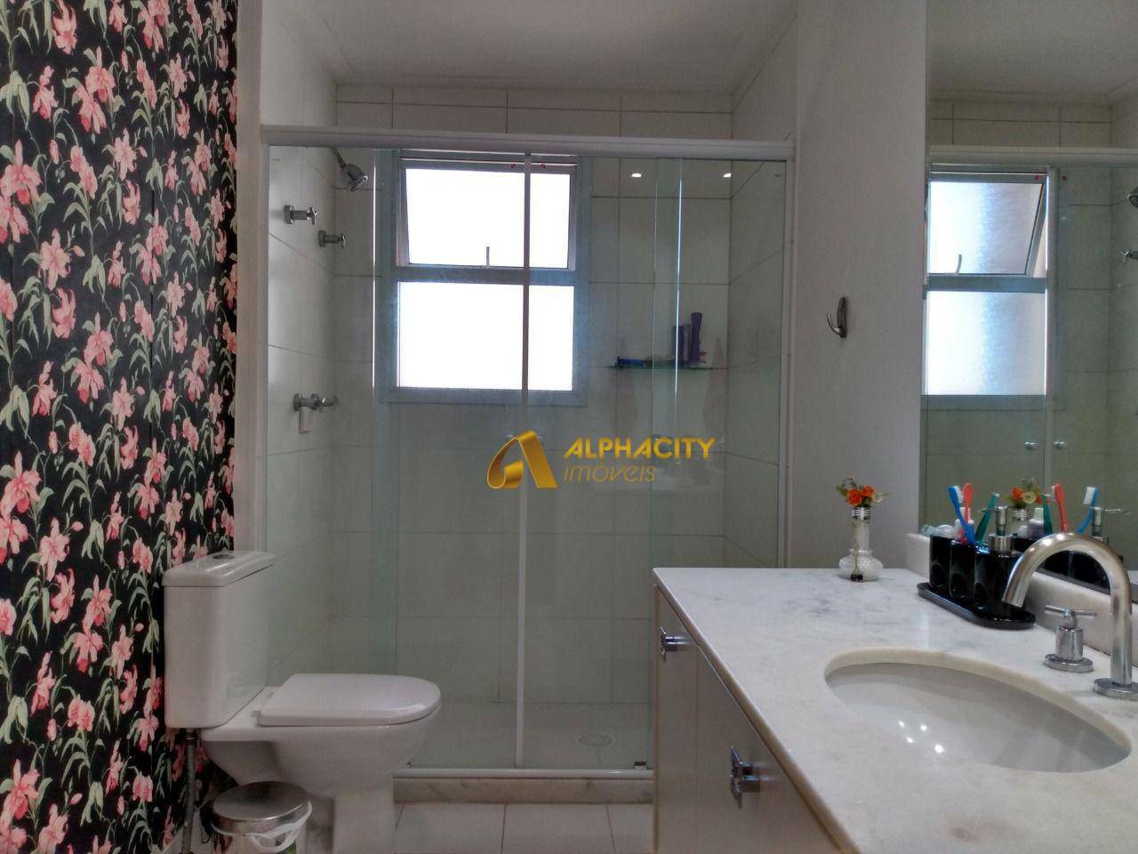 Apartamento à venda com 3 quartos, 196m² - Foto 5