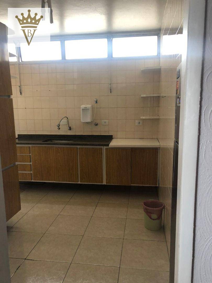 Apartamento à venda com 3 quartos, 75m² - Foto 4