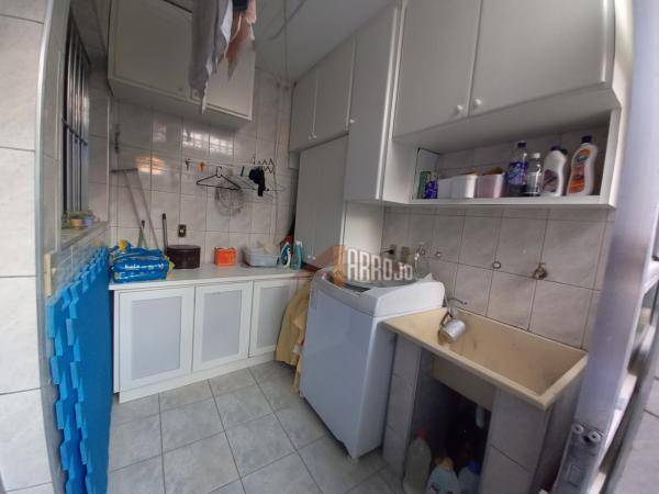 Casa à venda com 3 quartos, 200m² - Foto 14