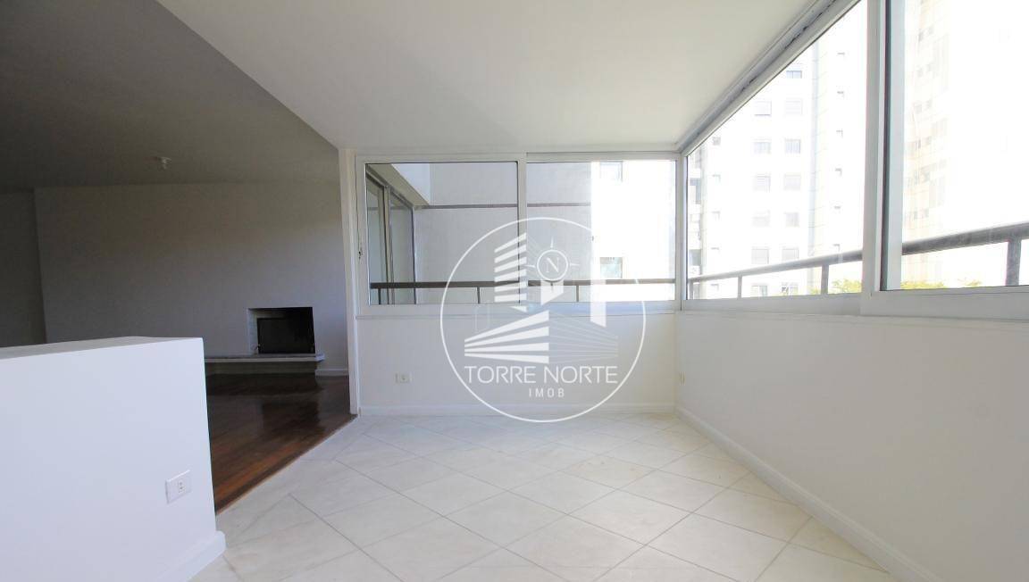 Apartamento à venda com 3 quartos, 185m² - Foto 5