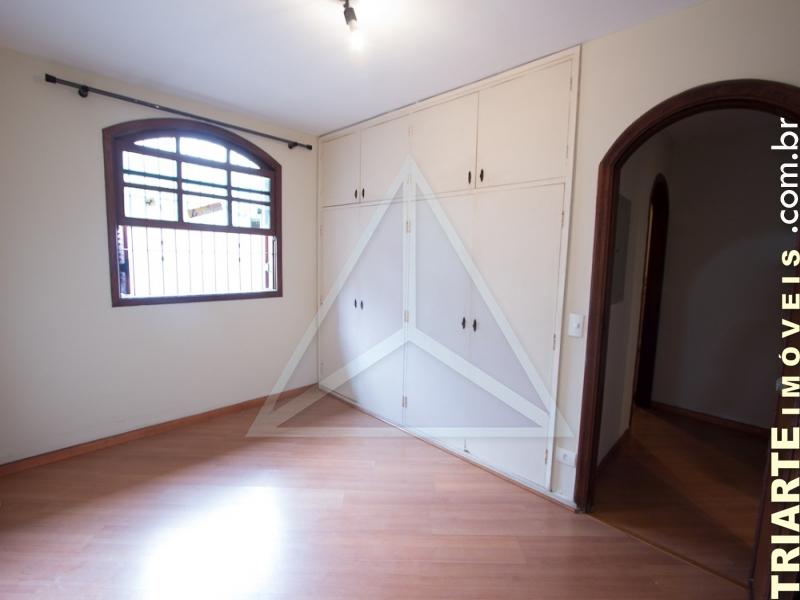 Casa à venda com 3 quartos, 250m² - Foto 11