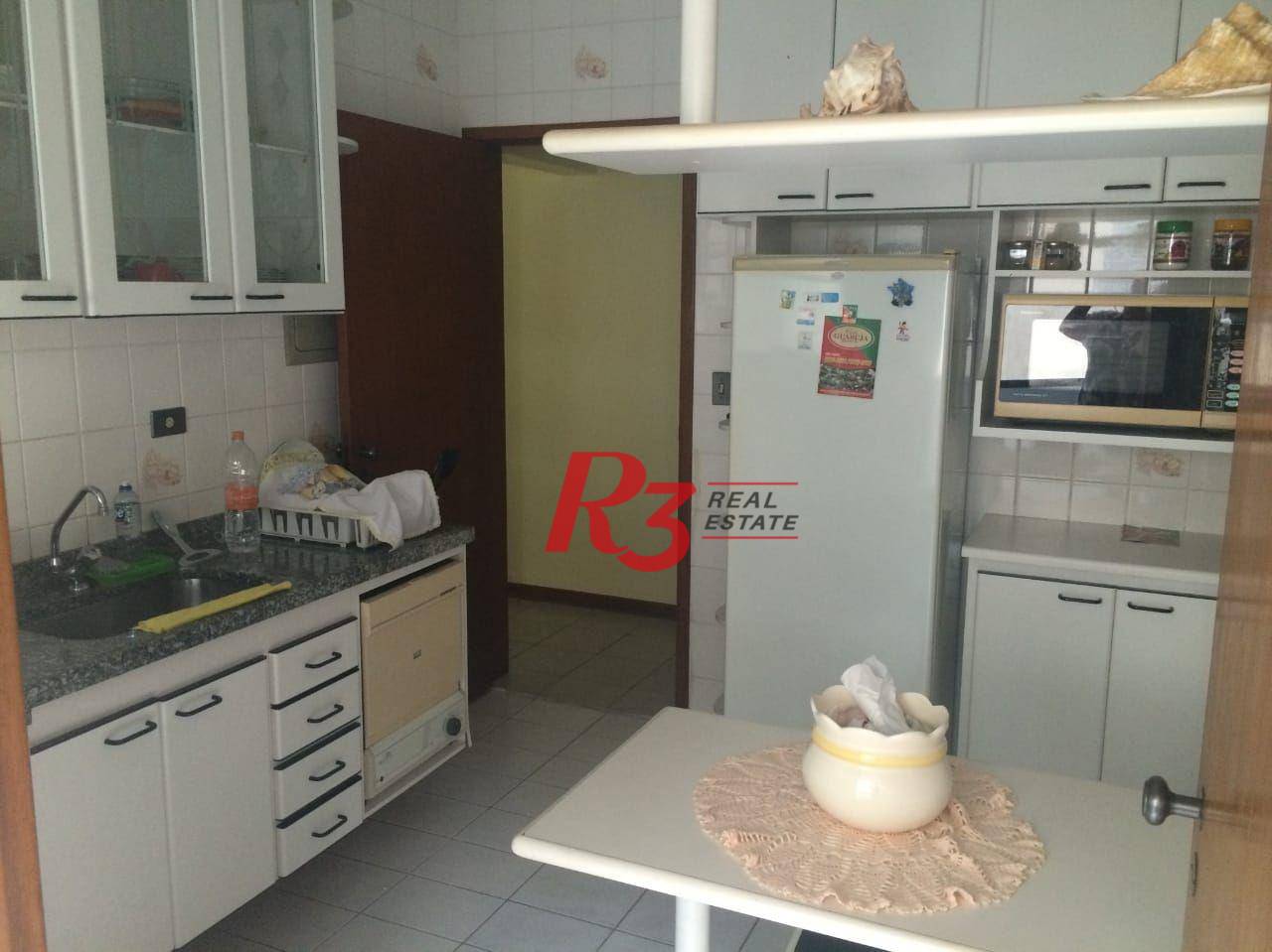 Apartamento à venda com 2 quartos, 80m² - Foto 3