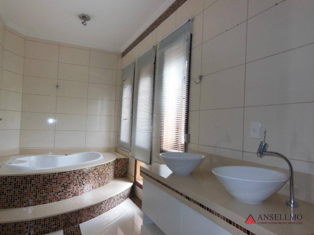 Sobrado à venda com 4 quartos, 420m² - Foto 15