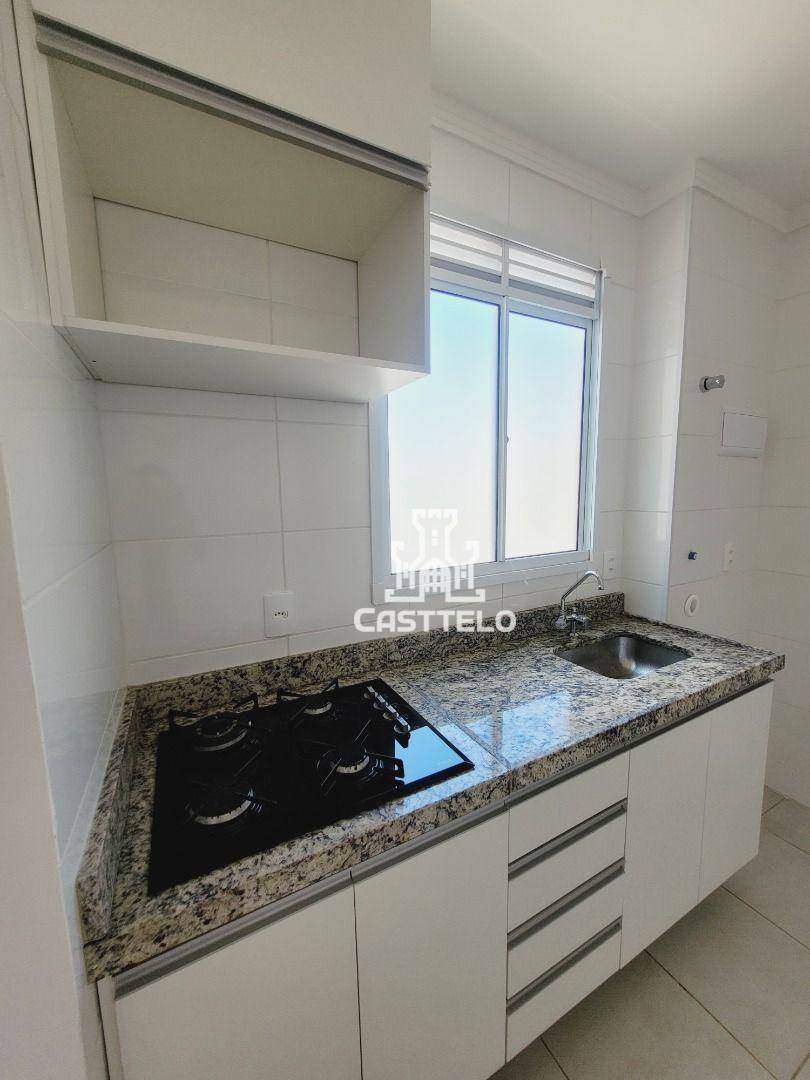 Apartamento à venda com 2 quartos, 42m² - Foto 9