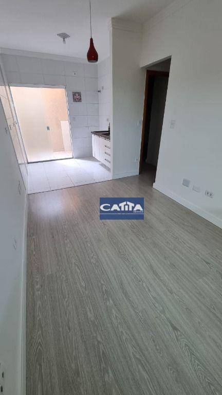 Apartamento à venda com 2 quartos, 44m² - Foto 10