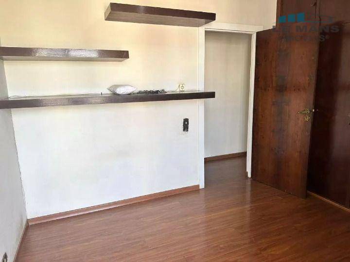 Apartamento à venda com 3 quartos, 165m² - Foto 8