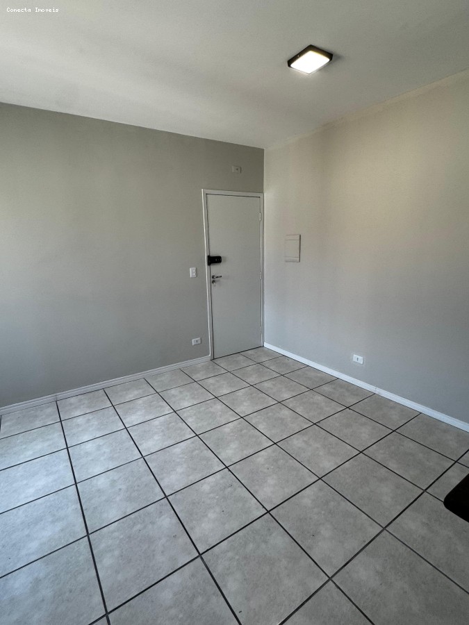 Apartamento à venda com 2 quartos, 40m² - Foto 4