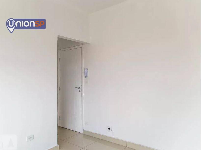 Apartamento à venda com 1 quarto, 41m² - Foto 2