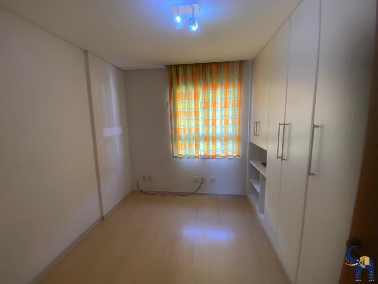 Apartamento à venda com 2 quartos, 85m² - Foto 25