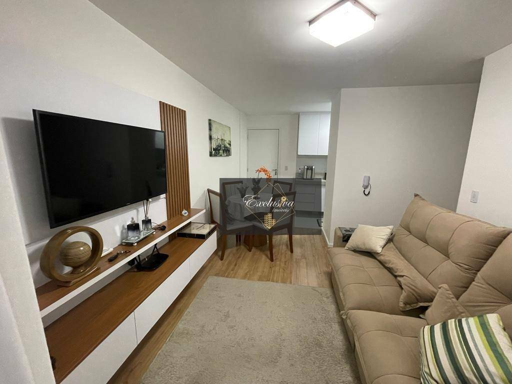 Apartamento à venda com 2 quartos, 62m² - Foto 3