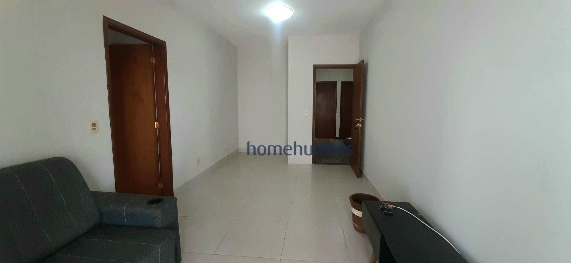 Apartamento à venda com 1 quarto, 50m² - Foto 4