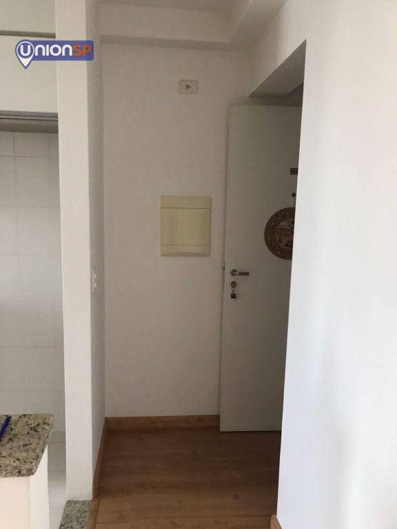 Apartamento à venda com 2 quartos, 65m² - Foto 13