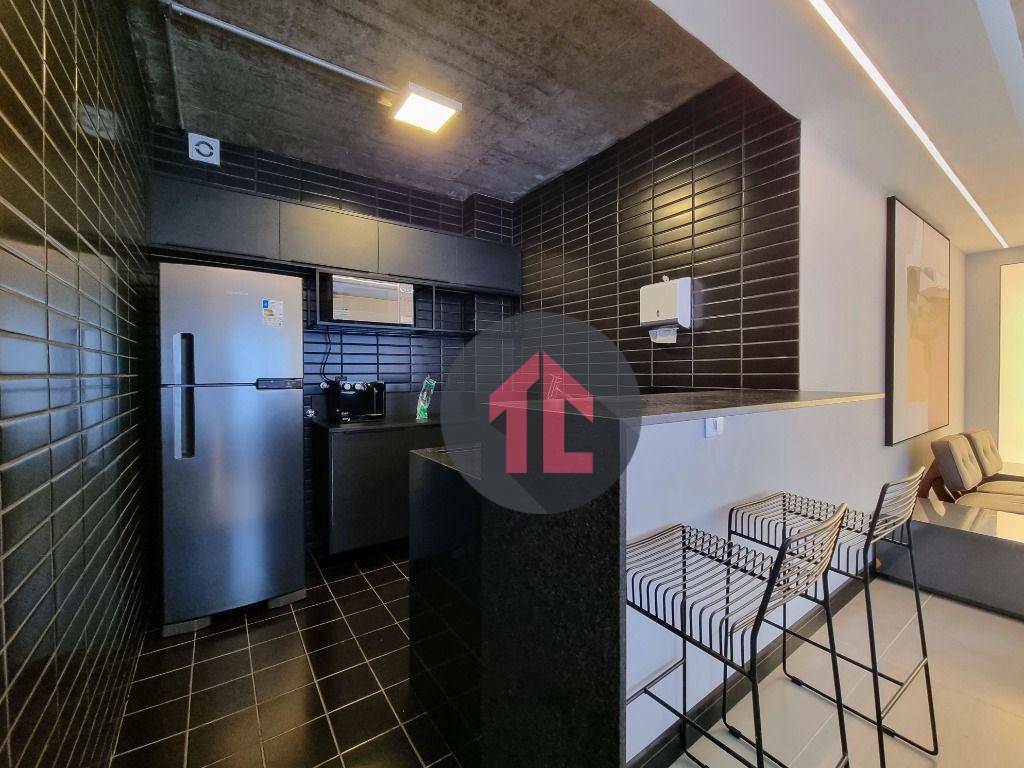 Apartamento à venda e aluguel com 1 quarto, 70m² - Foto 32