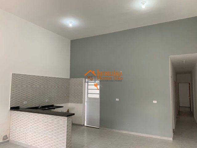 Casa à venda com 3 quartos, 83m² - Foto 2