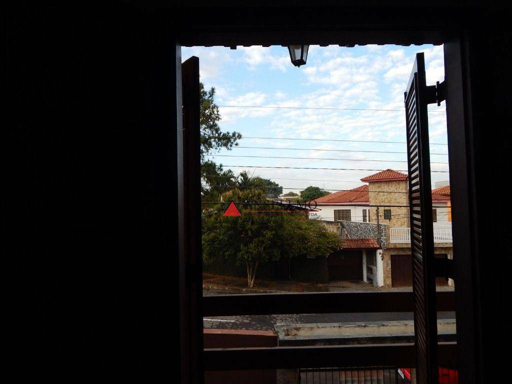 Casa à venda com 4 quartos, 267m² - Foto 27
