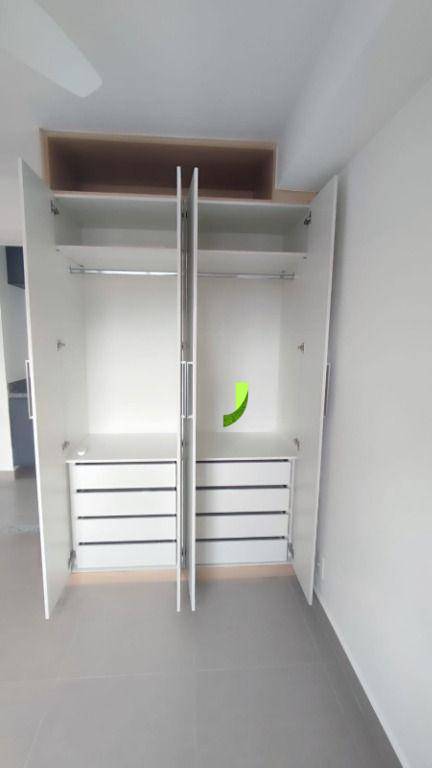 Apartamento para alugar com 2 quartos, 40m² - Foto 11