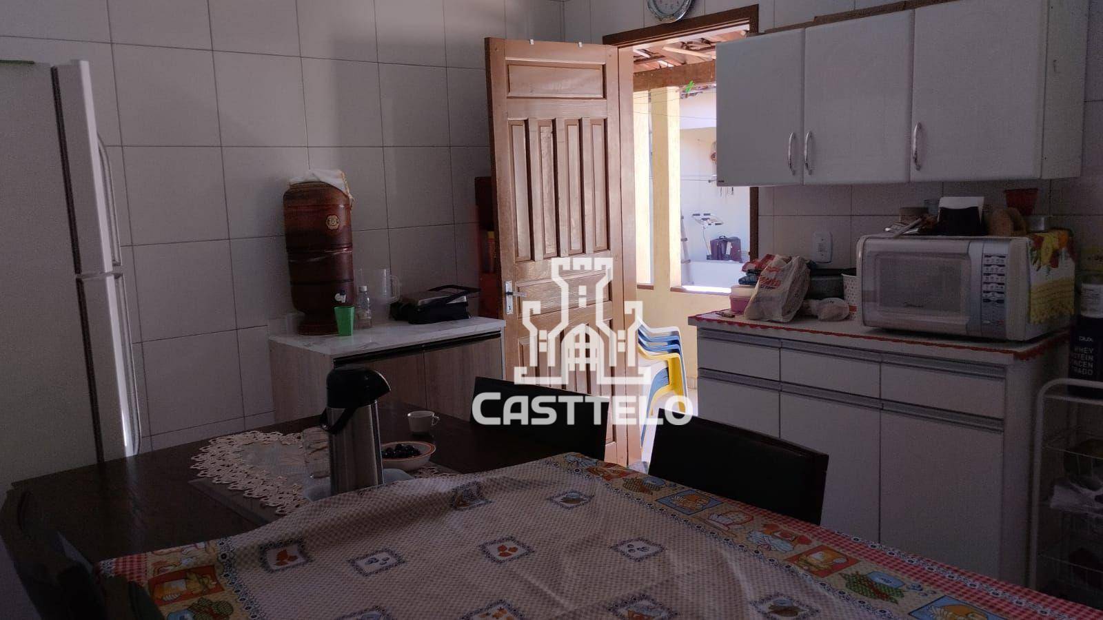 Casa à venda com 2 quartos, 171m² - Foto 8