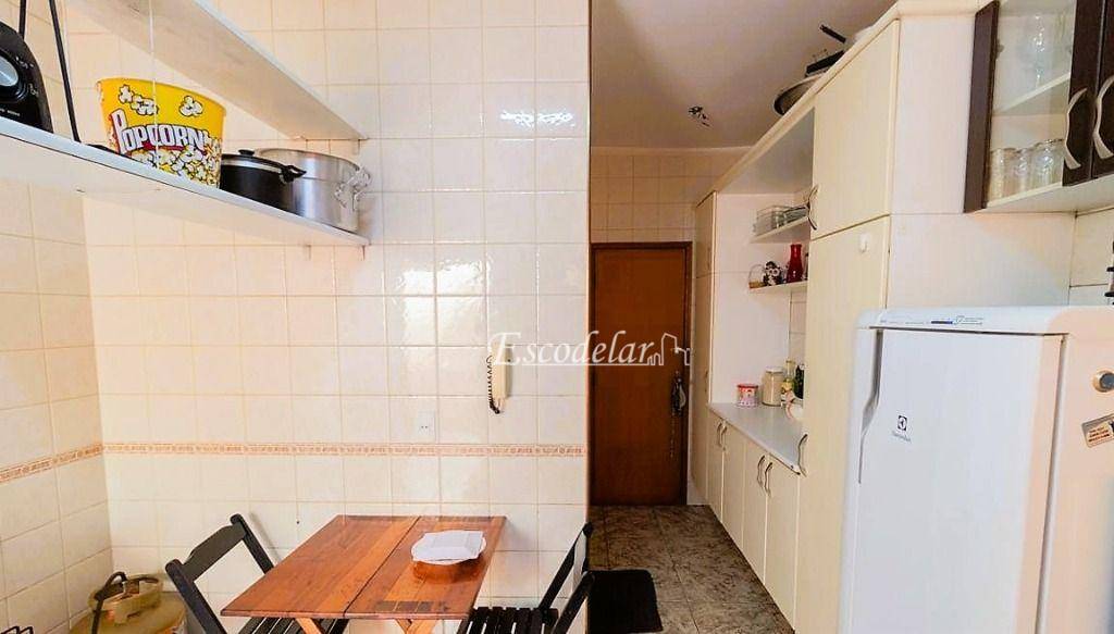 Sobrado à venda com 3 quartos, 110m² - Foto 4