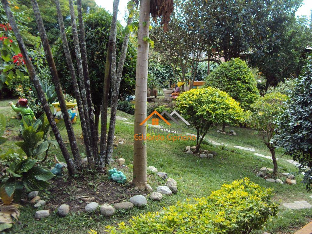 Chácara à venda com 2 quartos, 150m² - Foto 9