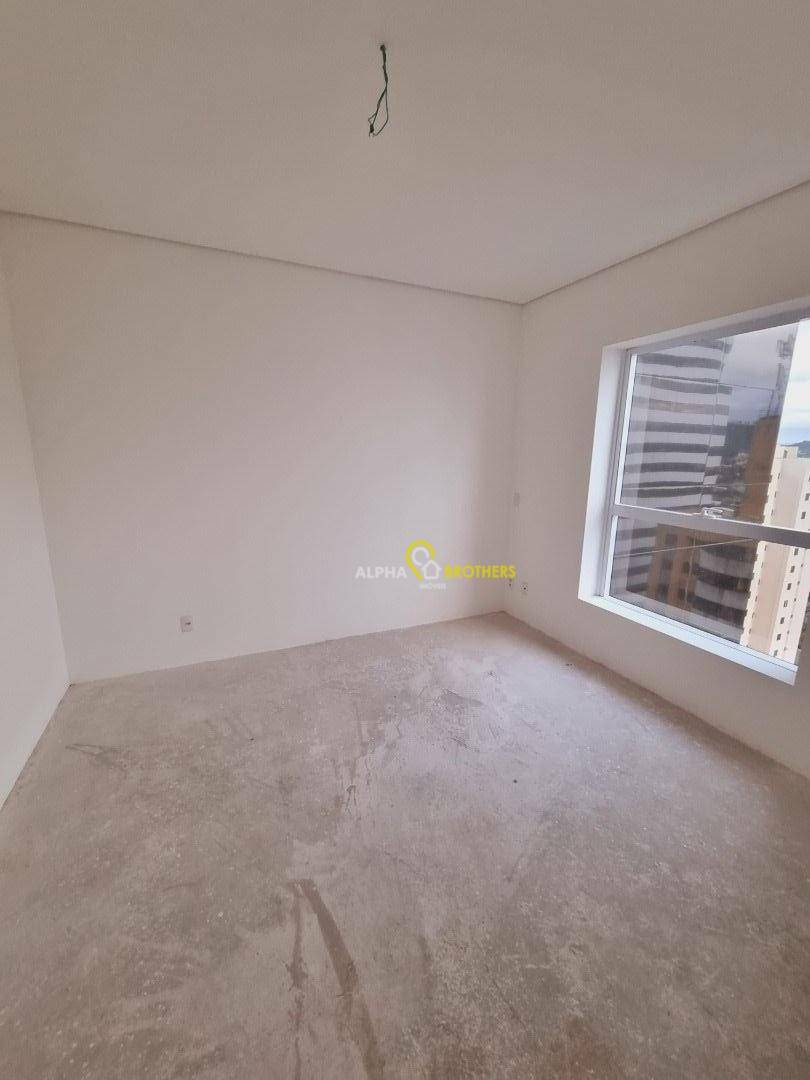 Apartamento à venda com 1 quarto, 55m² - Foto 8