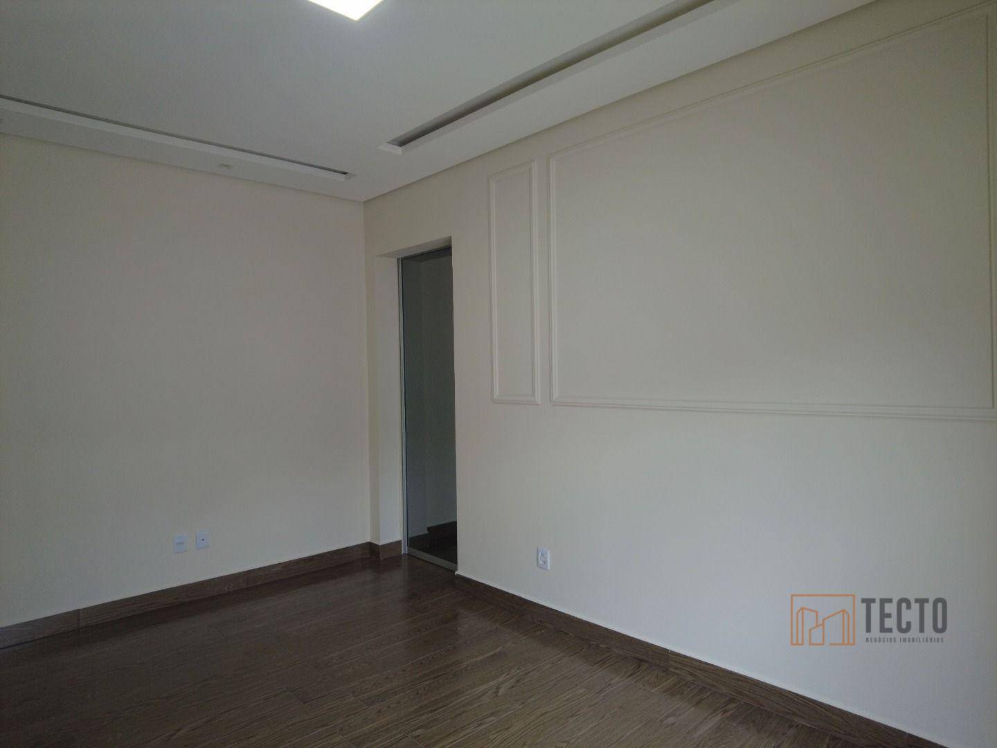 Casa à venda com 3 quartos, 235m² - Foto 18