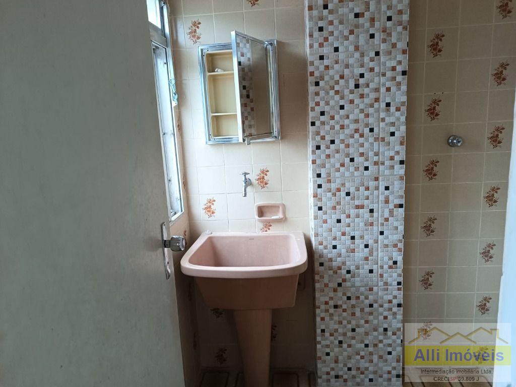 Apartamento à venda com 1 quarto, 40m² - Foto 9