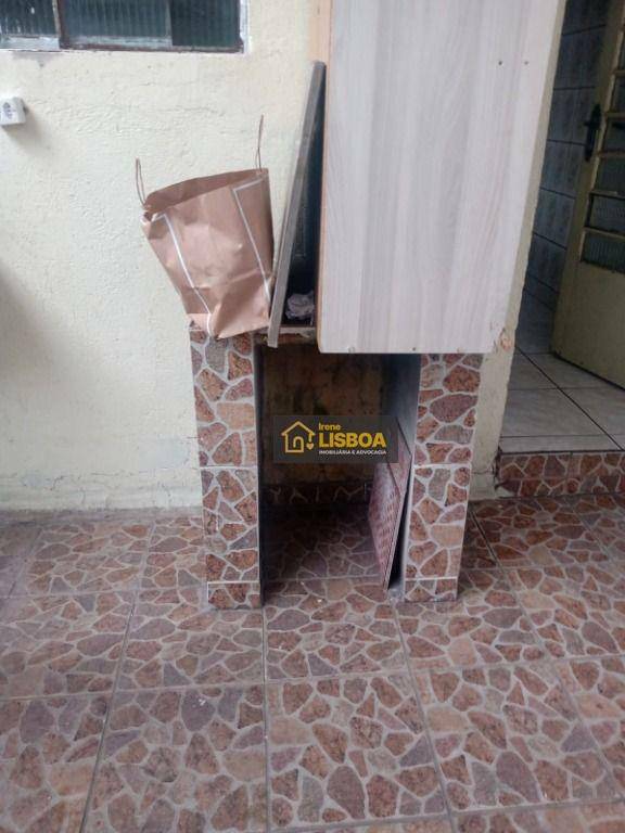 Sobrado à venda com 5 quartos, 300m² - Foto 12