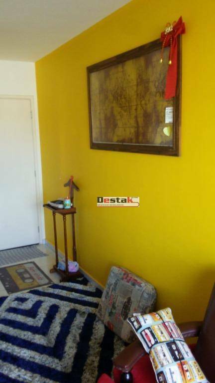 Apartamento à venda com 2 quartos, 56m² - Foto 3