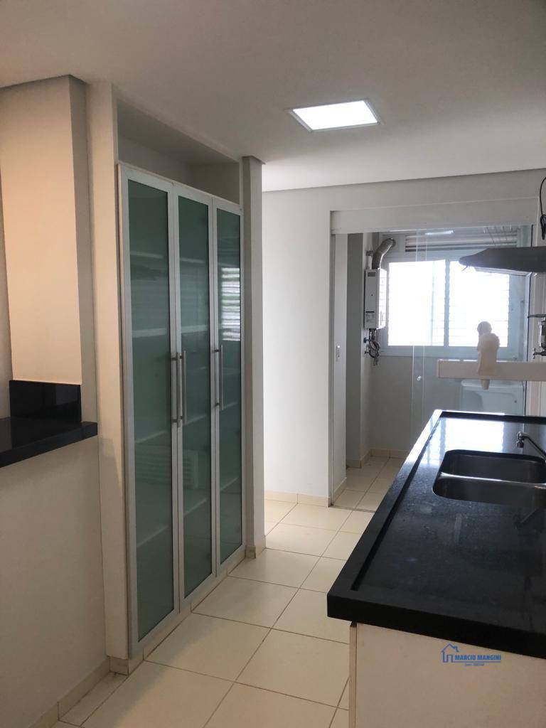 Apartamento para alugar com 3 quartos, 105m² - Foto 25