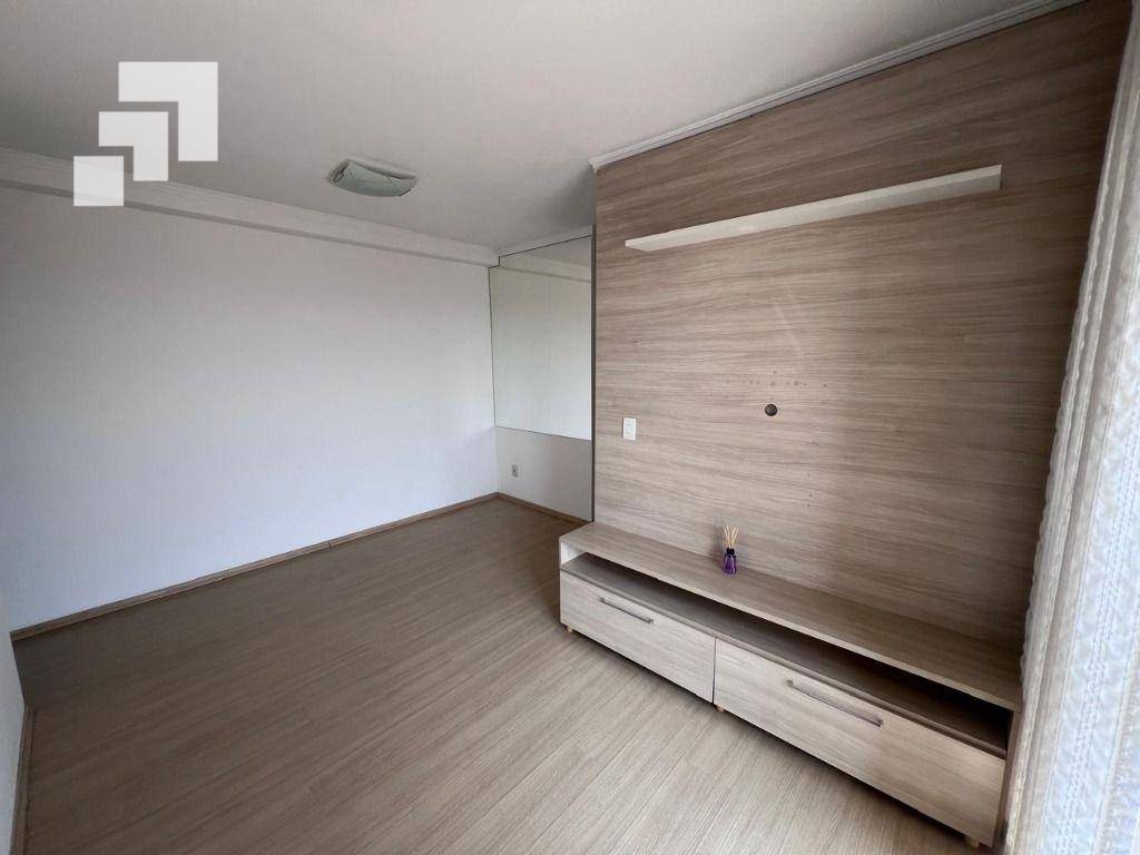 Apartamento à venda com 2 quartos, 48m² - Foto 13