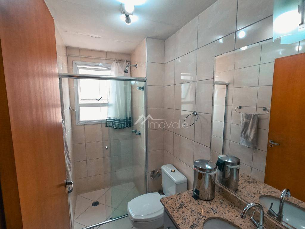 Apartamento à venda com 2 quartos, 67m² - Foto 7