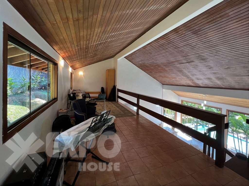 Casa à venda com 4 quartos, 1459m² - Foto 17